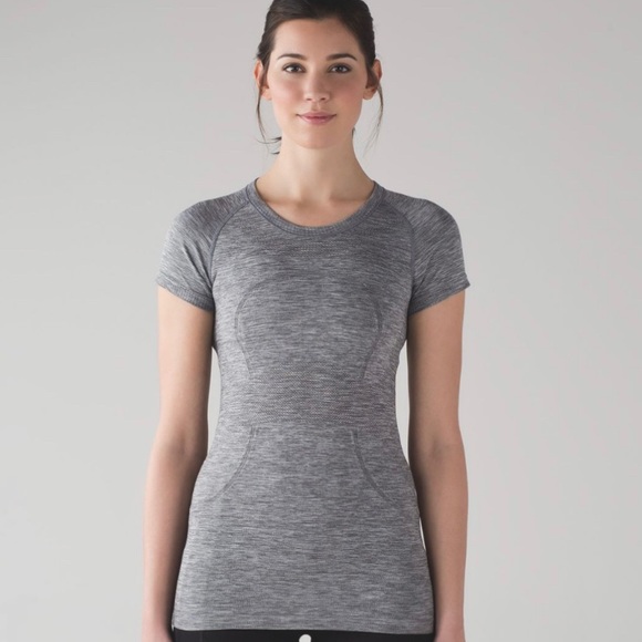 lululemon athletica Tops - Lululemon🍋Swiftly Tech Short Sleeve Tee